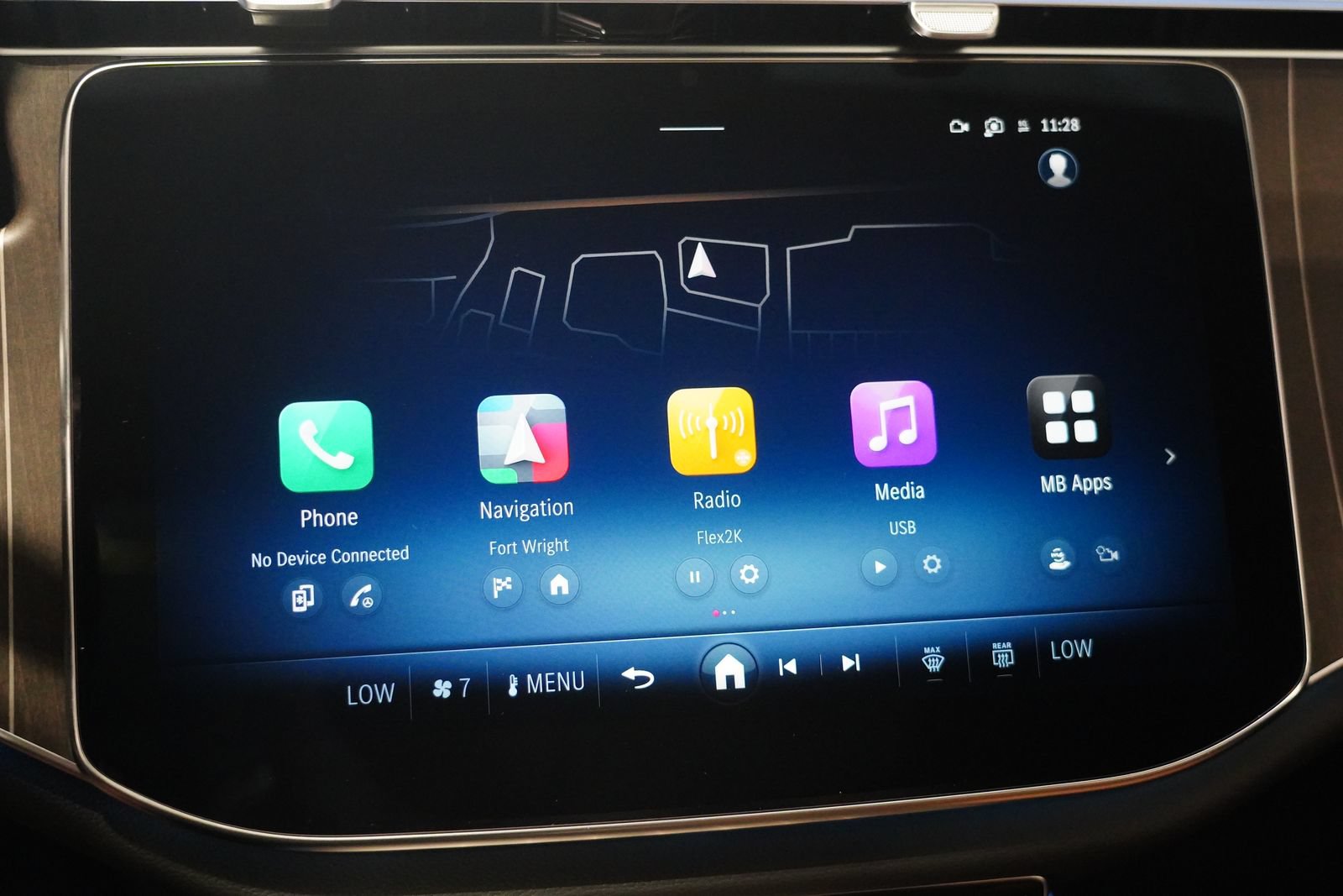 New 2027 Mercedes-Benz E 350 4MATIC Sedan image 24