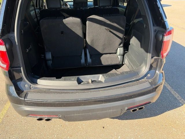 Used 2018 Ford Explorer Sport AWD/4WD image 16