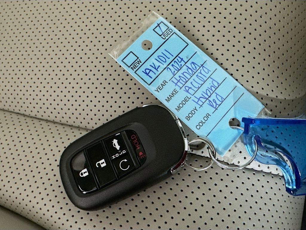 Used 2024 Honda Accord EX-L image 34