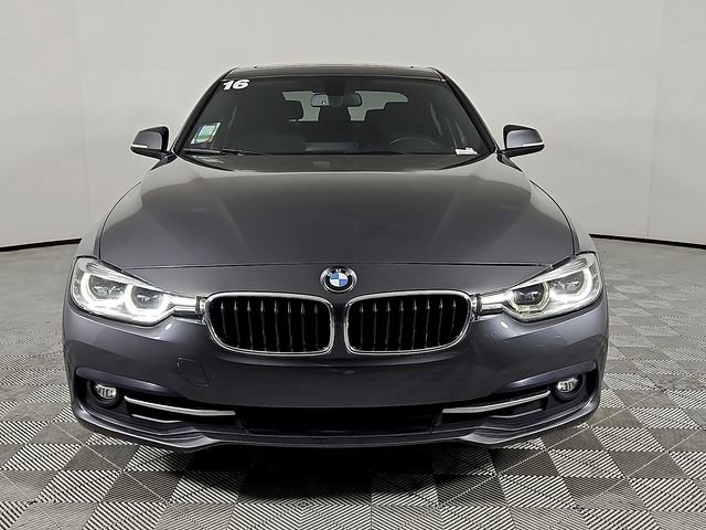 Used 2016 BMW 328i xDrive Sedan AWD/4WD image 2