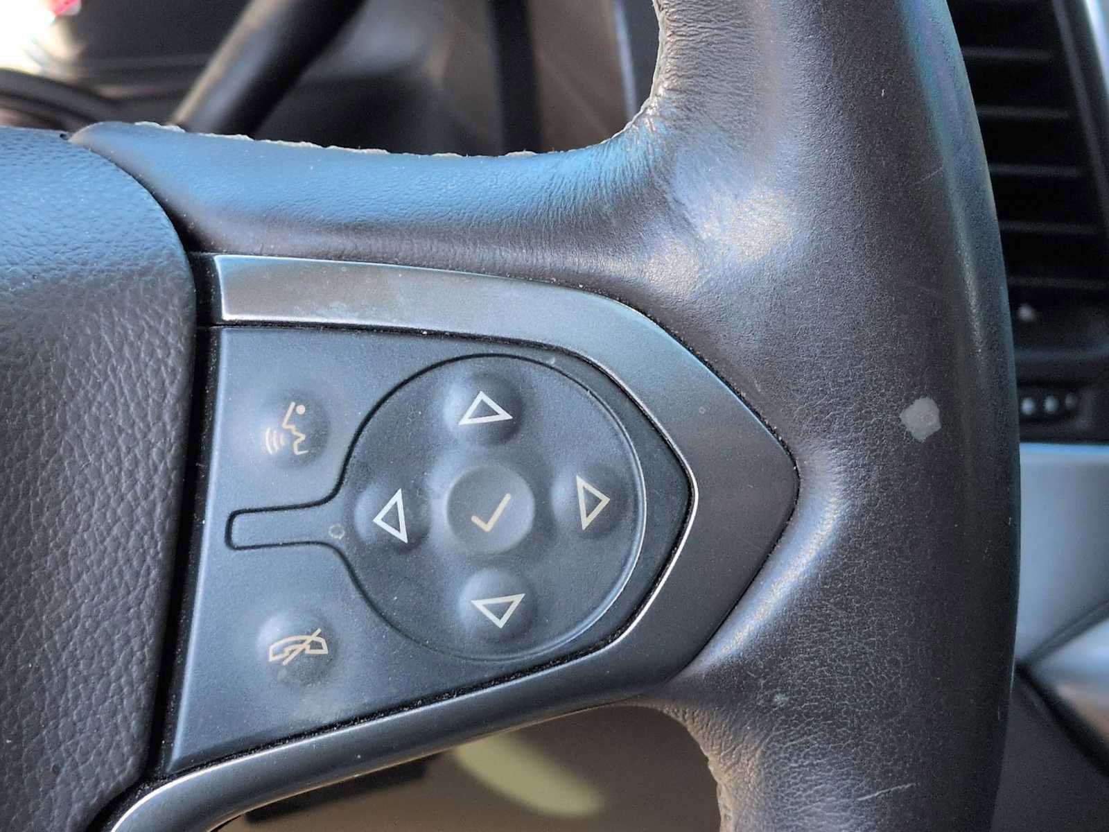 Used 2016 Chevrolet Tahoe LTZ image 26