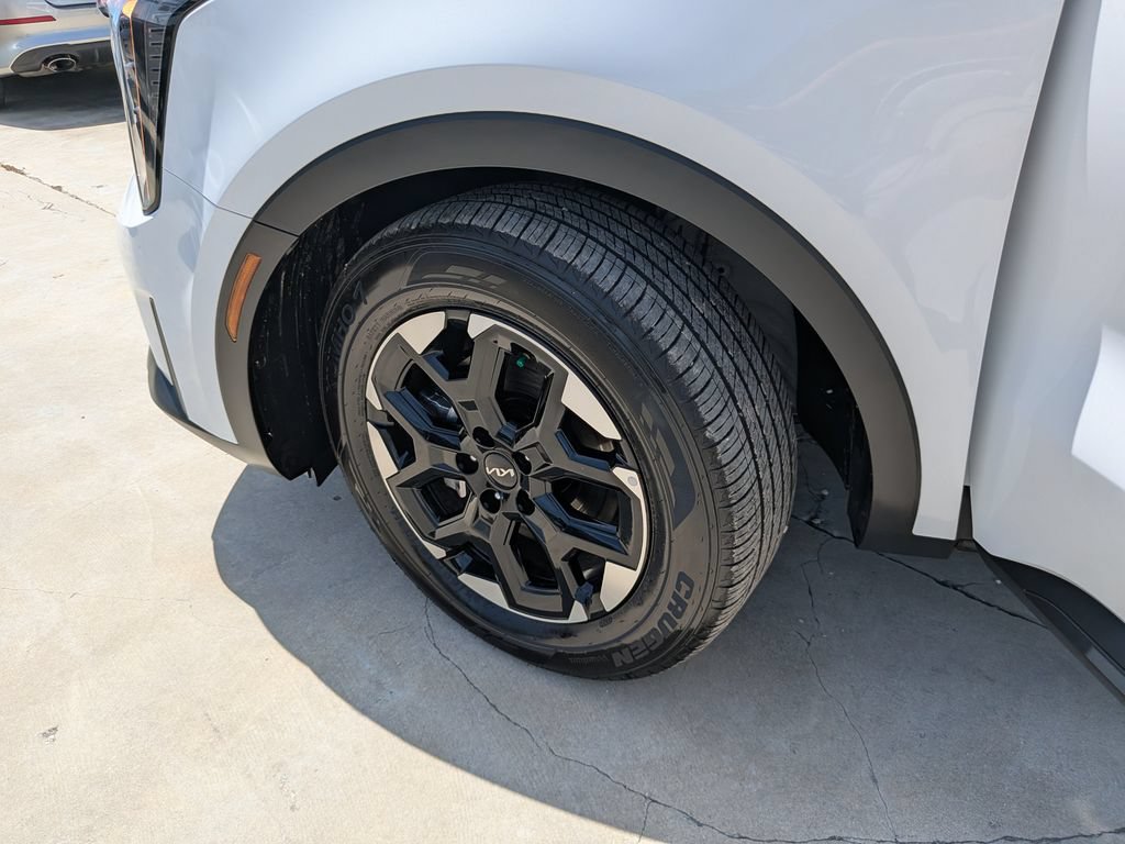 Certified 2026 Kia Sorento S FWD image 38