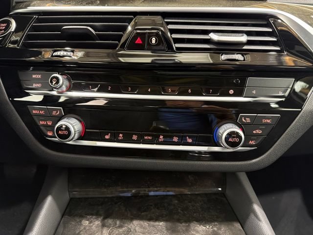 Certified 2023 BMW 530i xDrive w/ Convenience Package AWD/4WD image 36