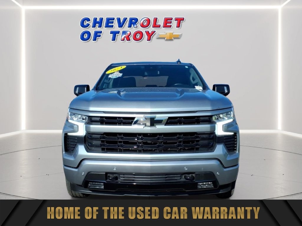 Used 2024 Chevrolet Silverado 1500 RST w/ Convenience Package II AWD/4WD image 2