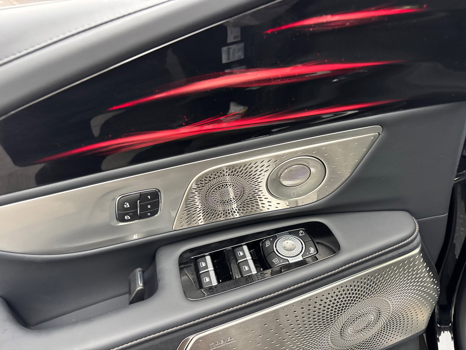 New 2026 Lincoln Nautilus Reserve image 12