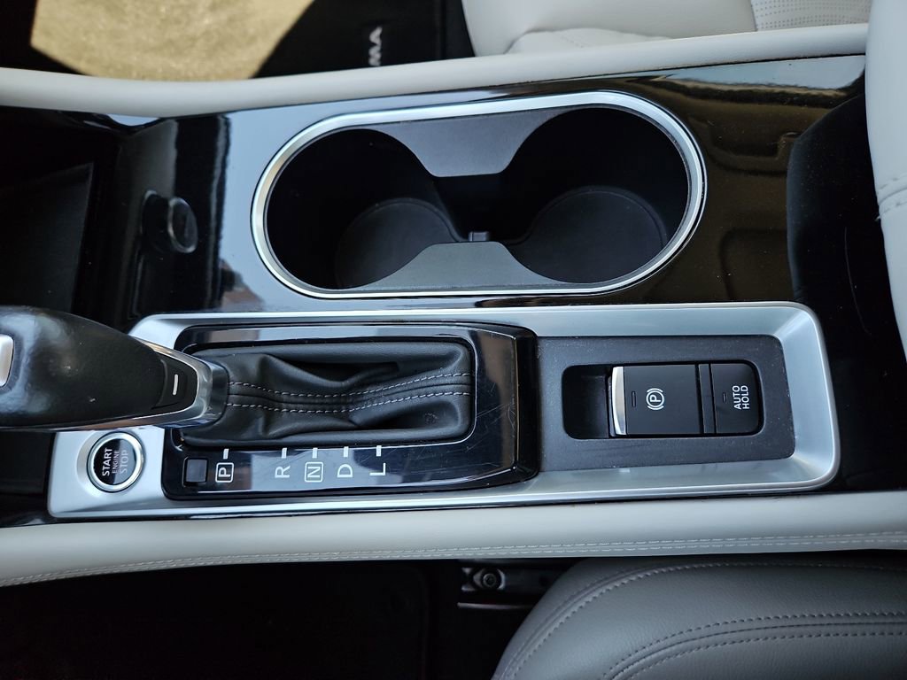Used 2022 Nissan Altima 2.5 SL FWD image 25