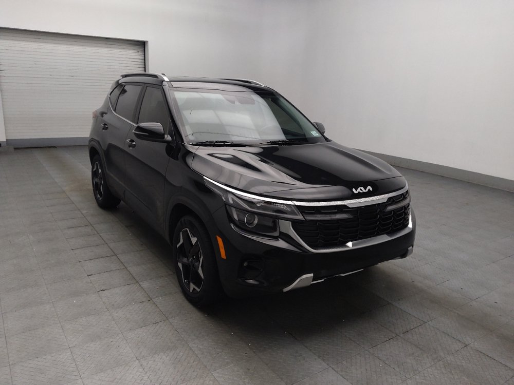 Used 2024 Kia Seltos EX FWD image 13