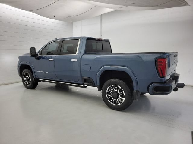 Used 2024 GMC Sierra 2500 Denali Ultimate w/ Max Trailering Package AWD/4WD image 7