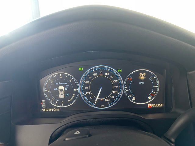 Used 2015 Cadillac Escalade Premium image 41