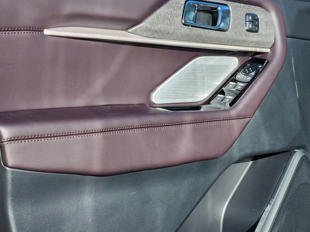 New 2026 Ford Explorer Platinum image 9