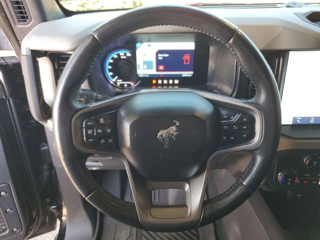 Used 2022 Ford Bronco Badlands image 17