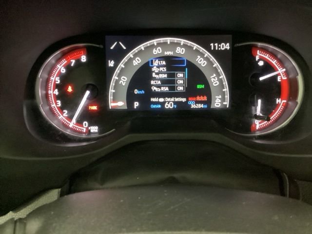 Used 2025 Toyota RAV4 XLE AWD/4WD image 8