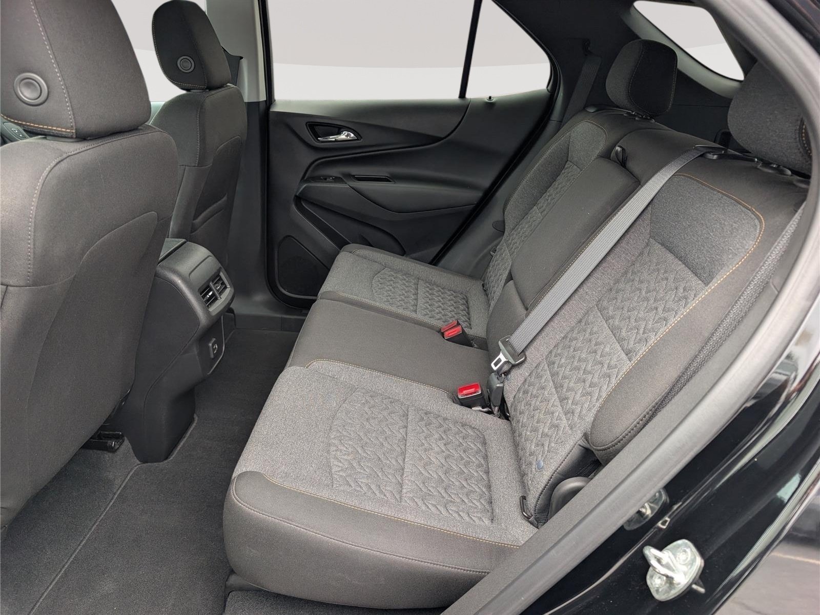 Used 2023 Chevrolet Equinox LT FWD image 15