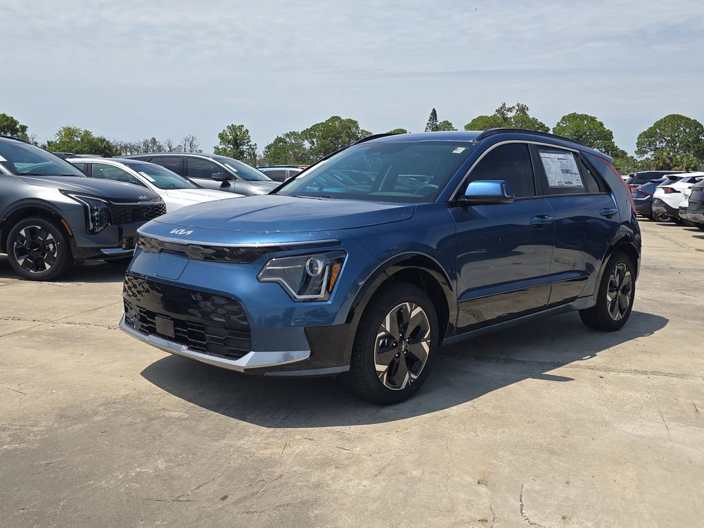 New 2026 Kia Niro Wind FWD image 4