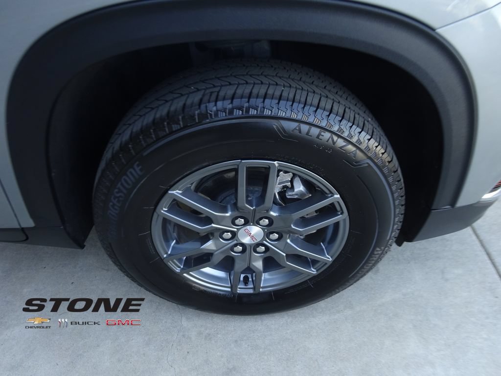 Certified 2025 GMC Acadia Elevation FWD image 9
