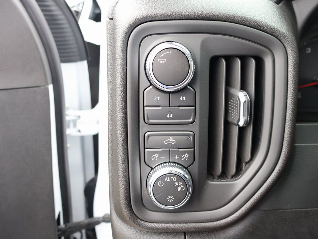 New 2026 GMC Sierra 3500 Pro w/ Convenience Package image 11