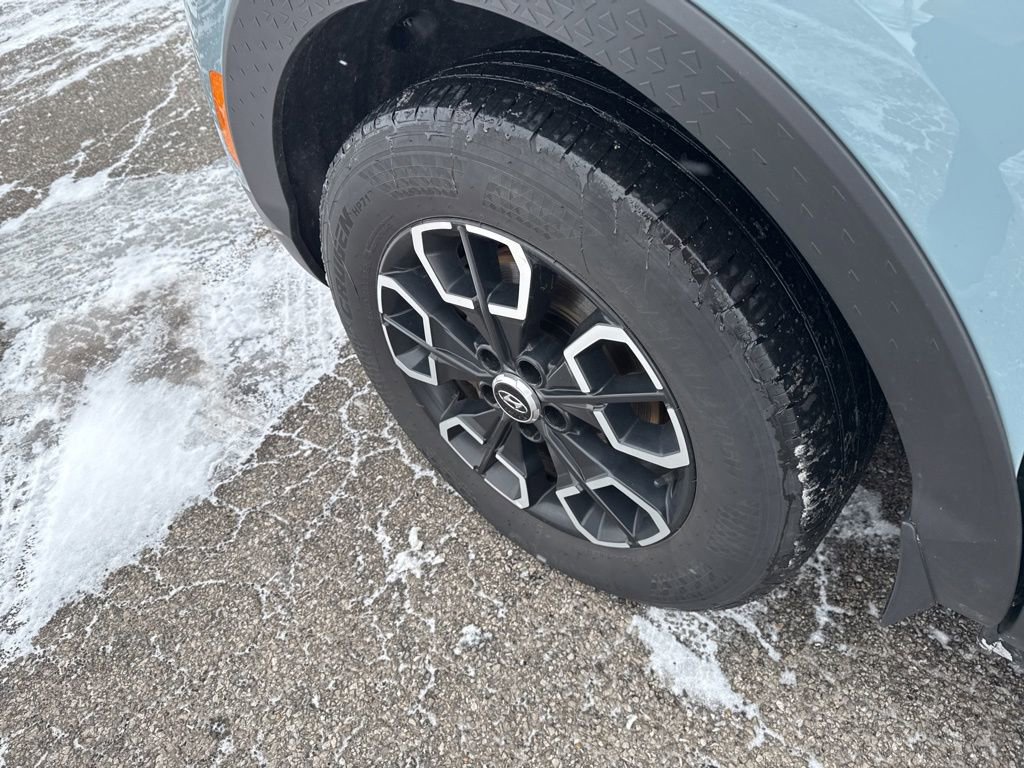 Used 2023 Hyundai Santa Cruz SEL Premium image 21