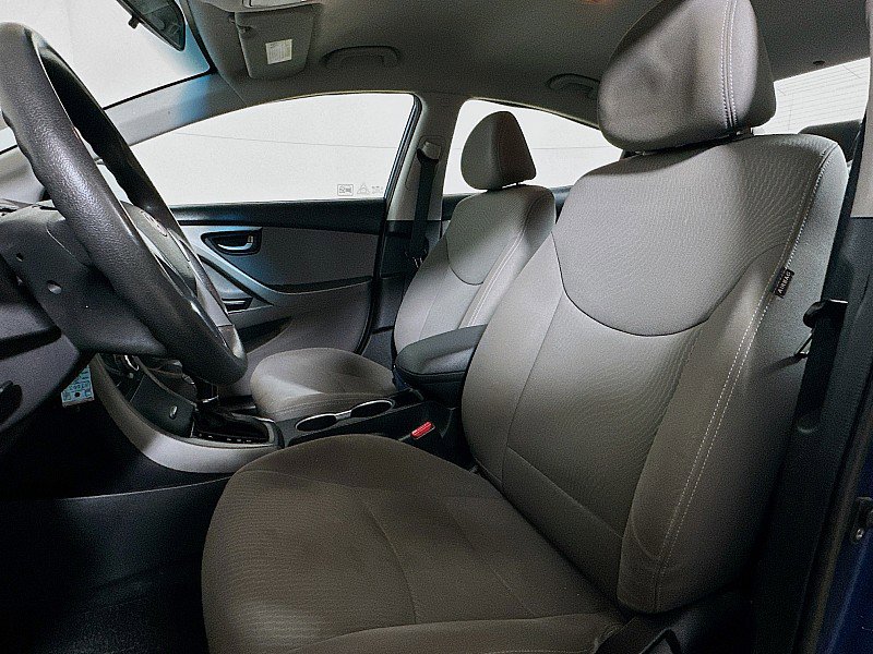 Used 2016 Hyundai Elantra SE image 11