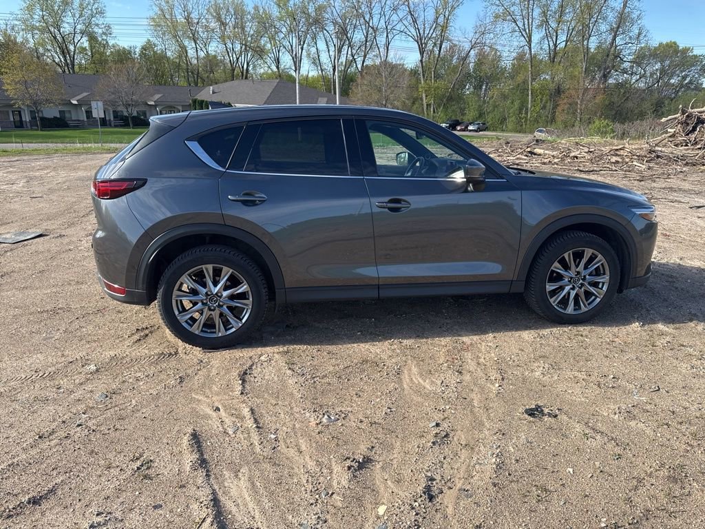Used 2019 MAZDA CX-5 Signature AWD/4WD image 16