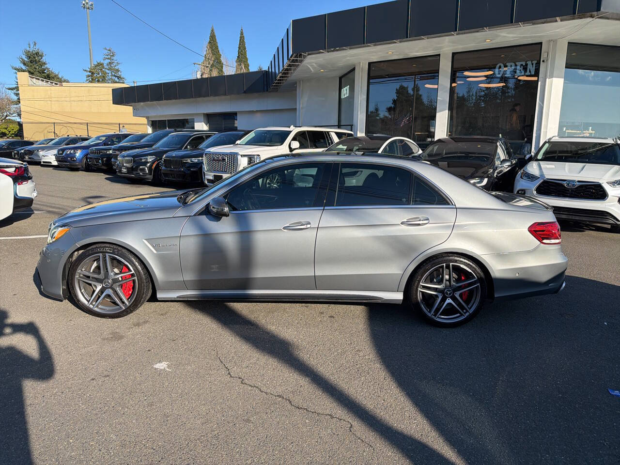 Used 2014 Mercedes-Benz E 63 AMG S-Model image 4
