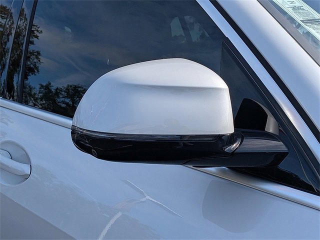 Used 2023 BMW X5 xDrive40i w/ Premium Package image 10