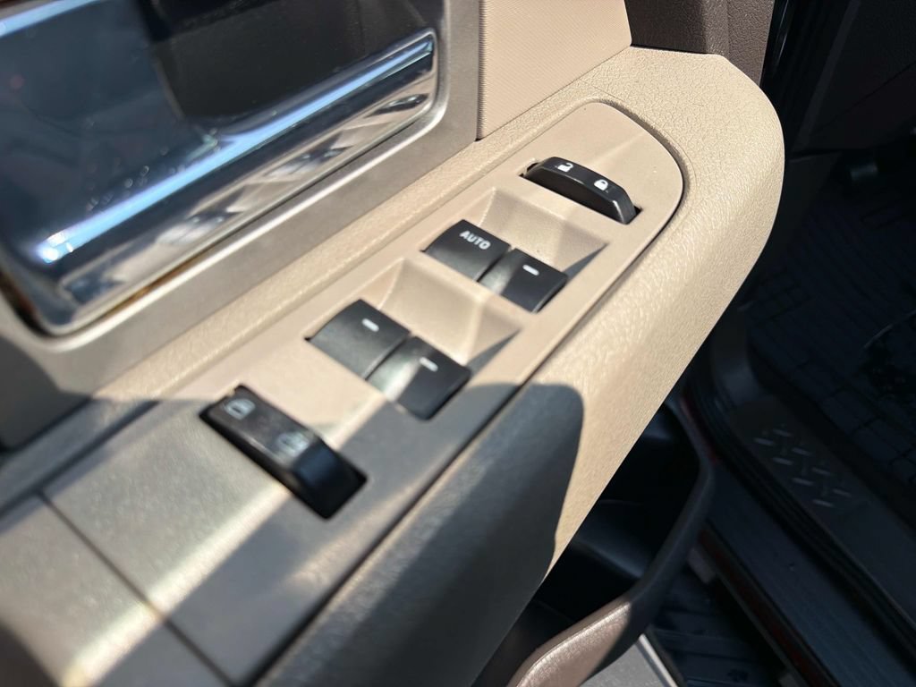 Used 2010 Ford F150 XLT RWD image 19