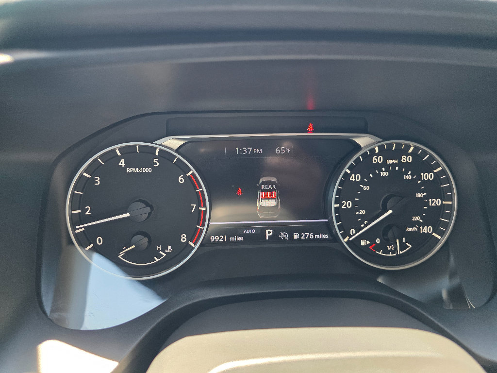 Used 2025 Nissan Rogue SV AWD/4WD image 19
