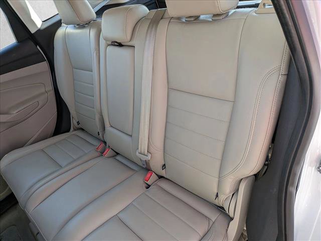 Used 2016 Ford C-MAX Energi SEL image 16