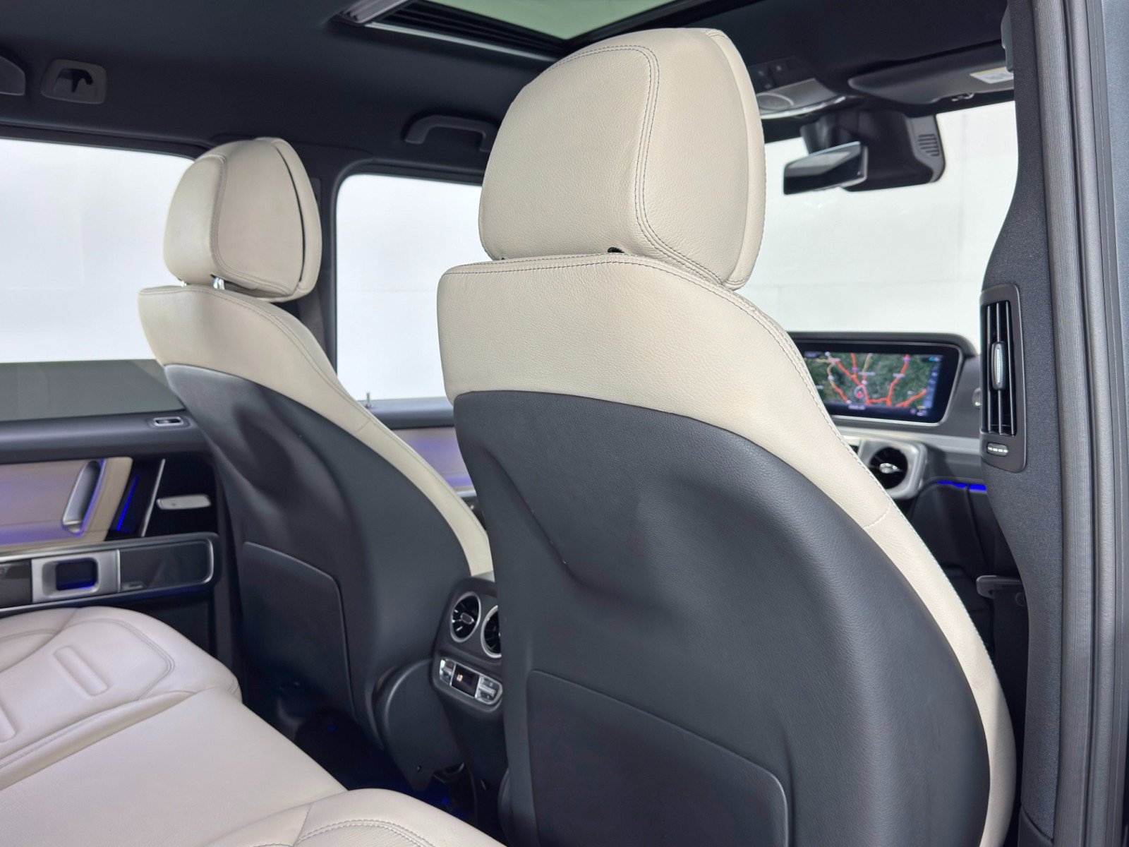 Used 2021 Mercedes-Benz G 550 image 46