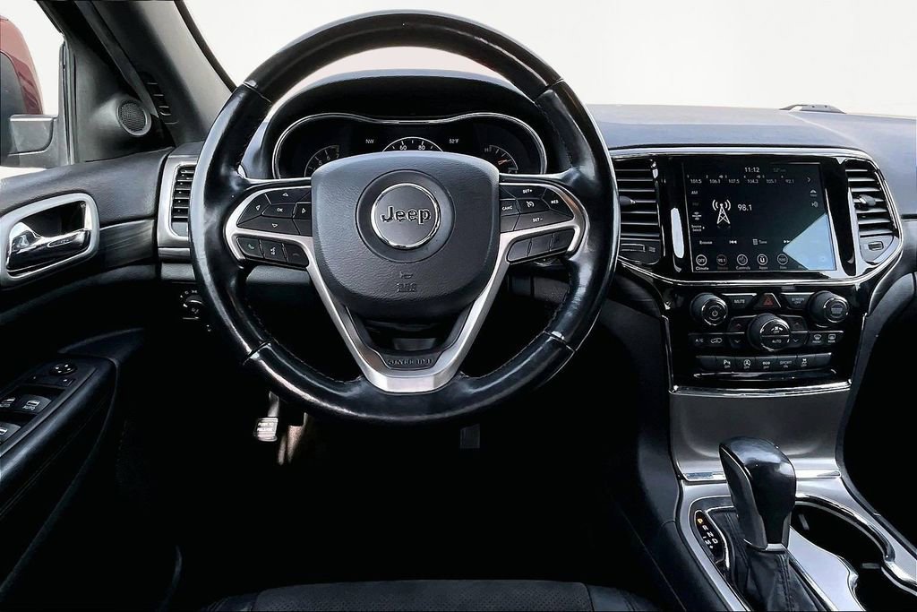 Used 2022 Jeep Grand Cherokee Laredo X image 10