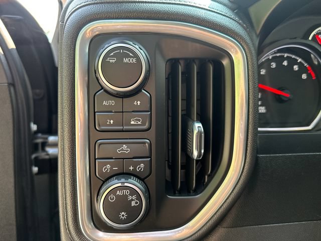 Used 2022 Chevrolet Silverado 1500 LT AWD/4WD image 23