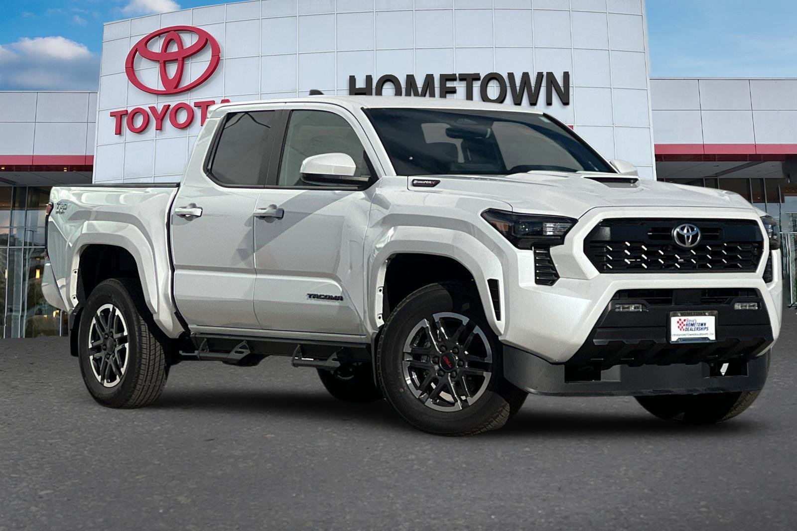 New 2025 Toyota Tacoma TRD Sport image 2