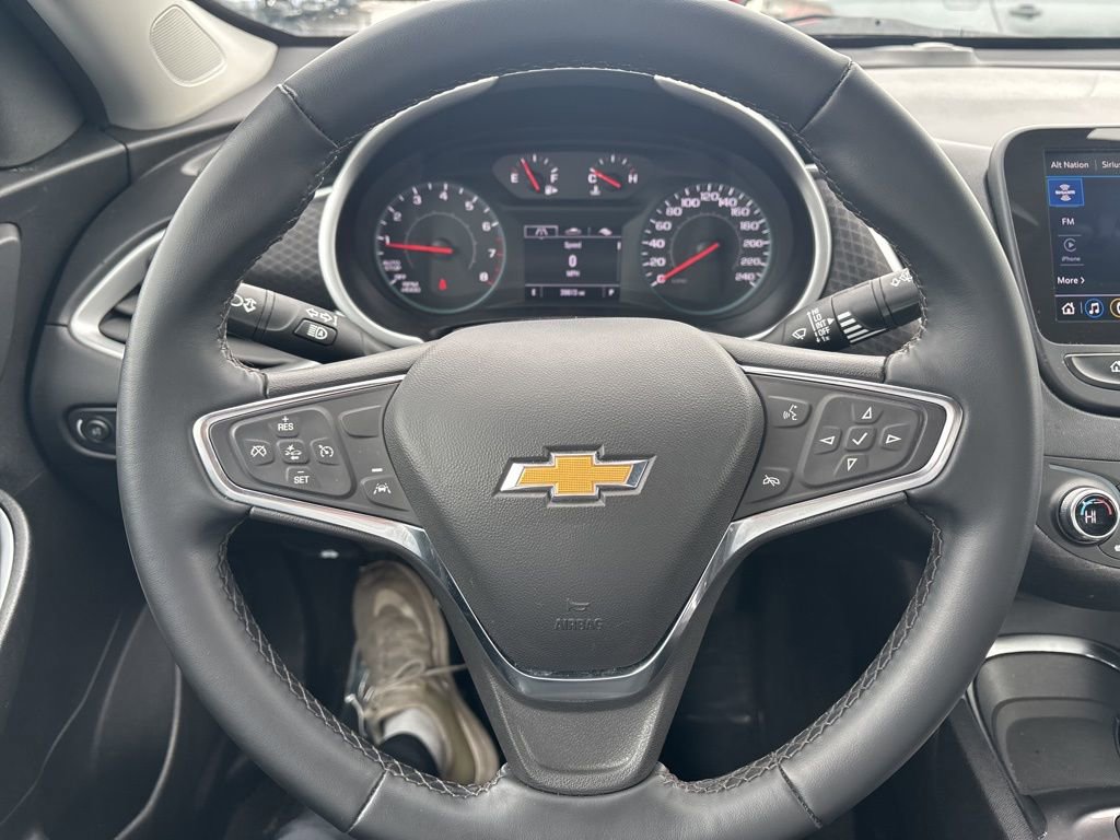 Used 2024 Chevrolet Malibu LT image 18