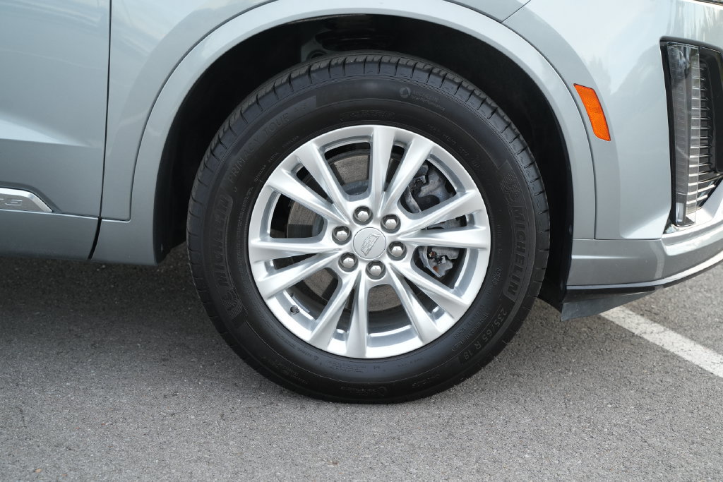 Used 2024 Cadillac XT6 Luxury AWD/4WD image 51