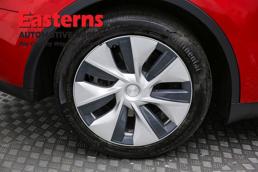 Used 2020 Tesla Model Y Performance image 28