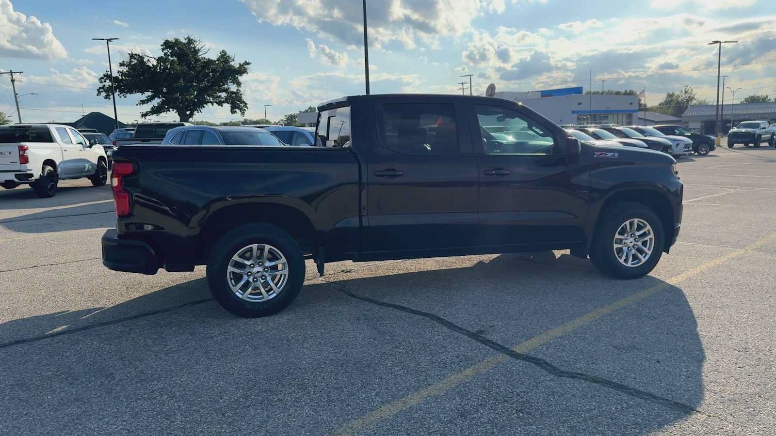 Certified 2020 Chevrolet Silverado 1500 RST AWD/4WD image 11