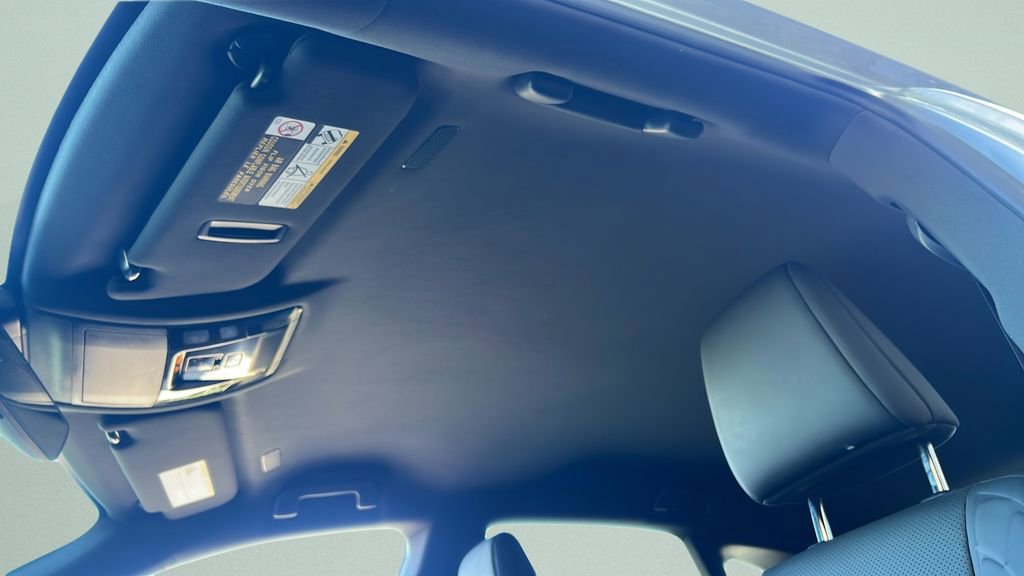 Used 2025 Lexus RX 350 FWD w/ Technology Package image 21