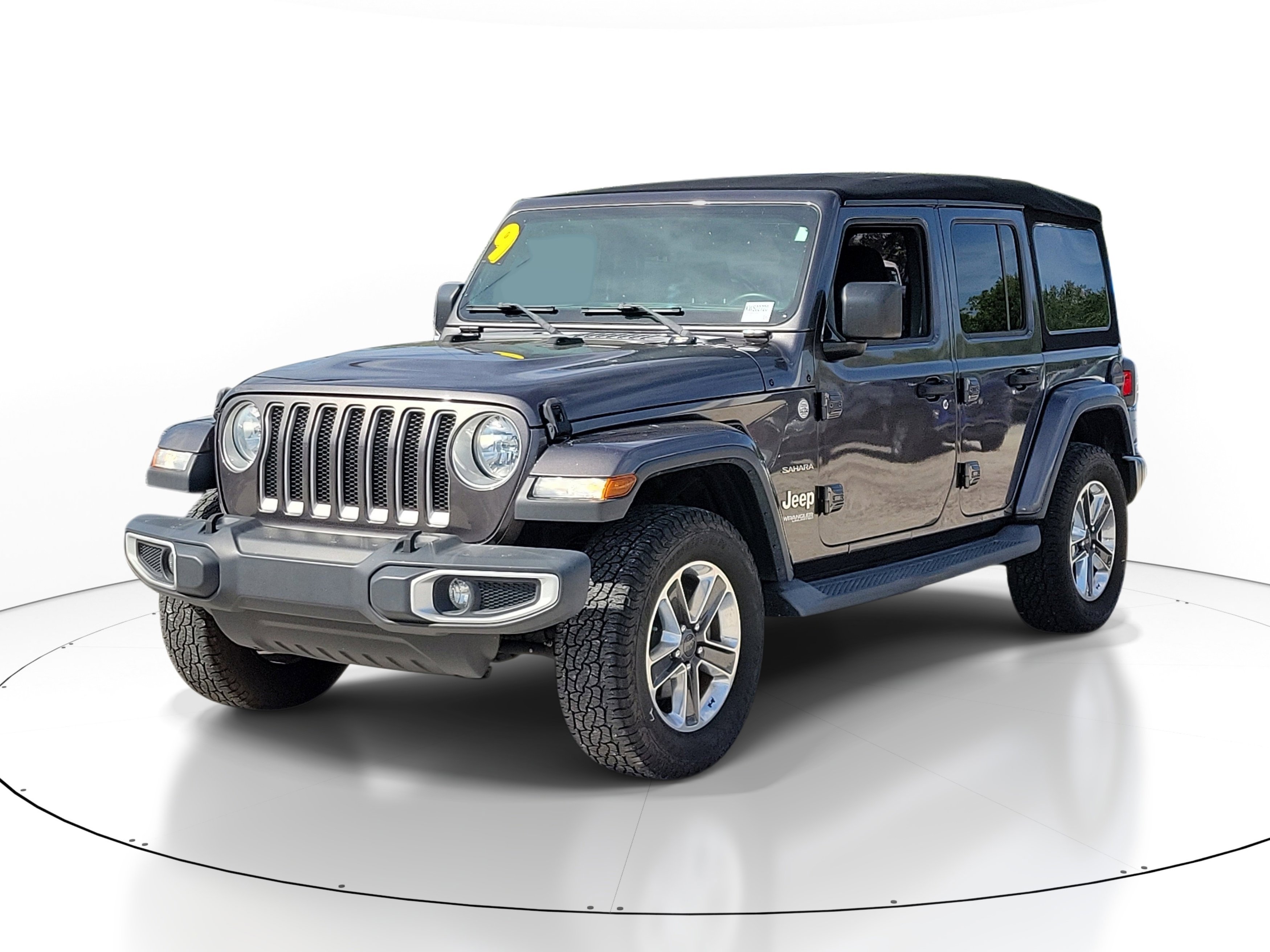 Used 2019 Jeep Wrangler Unlimited Sahara AWD/4WD image 3