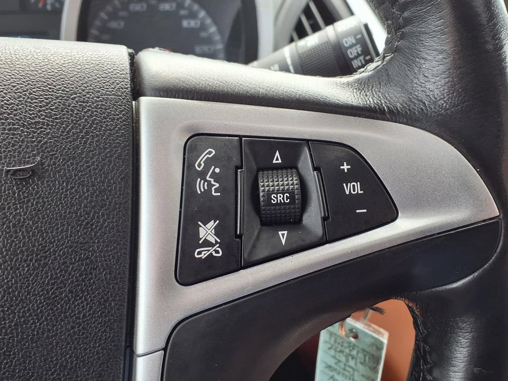 Used 2016 Chevrolet Equinox LTZ w/ Enhanced Convenience Package FWD image 22