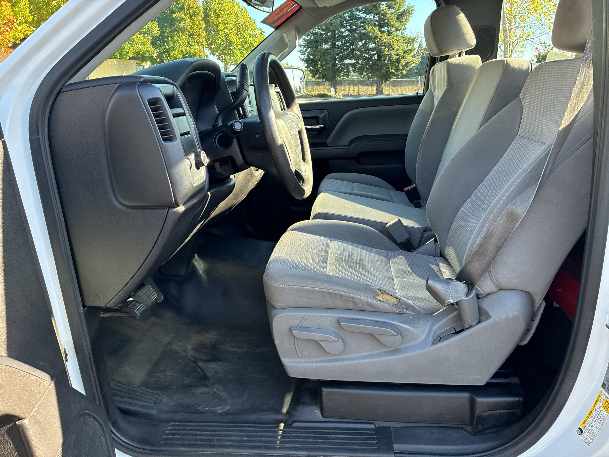 Used 2016 GMC Sierra 1500 2WD Regular Cab image 17