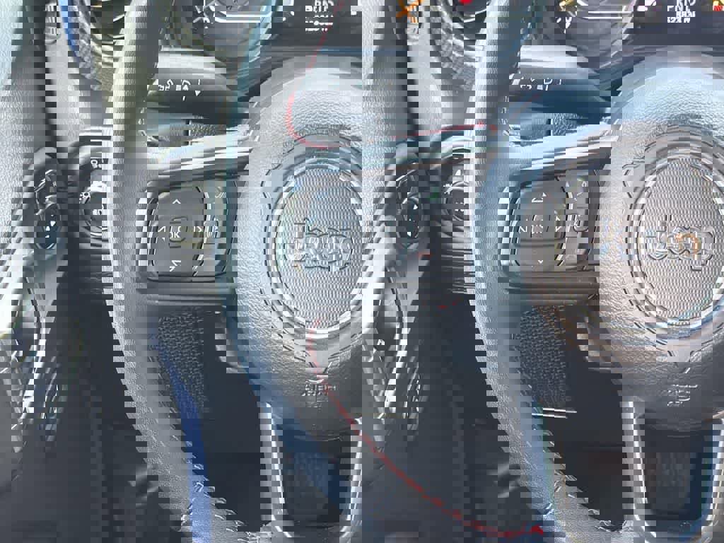 Used 2024 Jeep Wrangler Unlimited Rubicon image 13