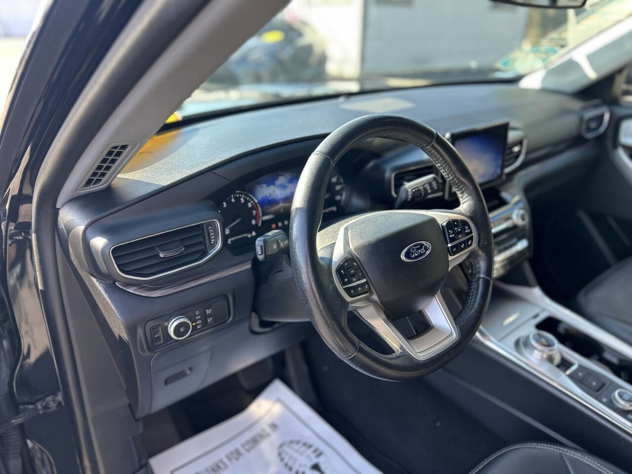 Used 2021 Ford Explorer Limited w/ Equipment Group 301A image 10