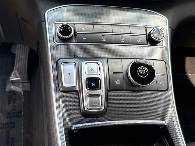 Used 2023 Hyundai Santa Fe SE image 16