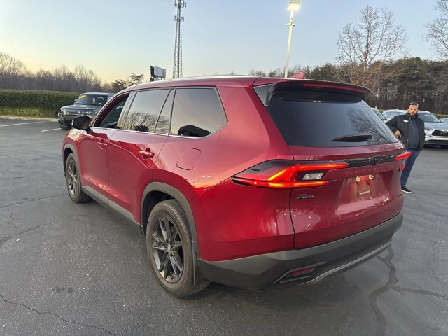 Used 2025 Toyota Grand Highlander FWD image 5