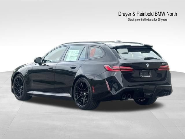 New 2027 BMW M5 Touring AWD/4WD image 4