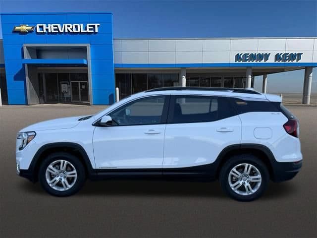 Certified 2024 GMC Terrain SLE w/ Driver Convenience Package AWD/4WD image 34