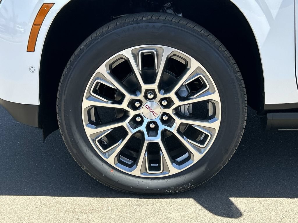 New 2026 GMC Yukon XL Denali AWD/4WD image 34