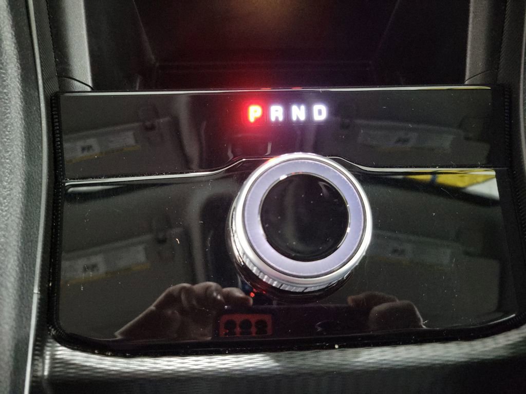 Used 2024 Jeep Grand Cherokee Laredo X image 44