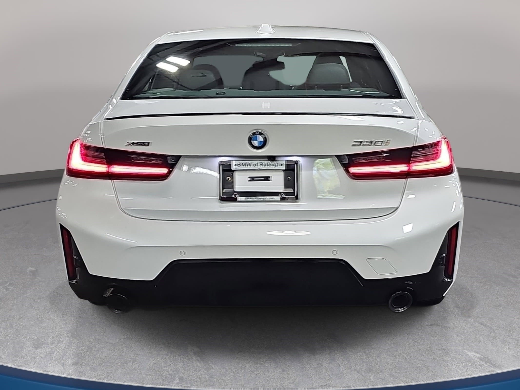 New 2026 BMW 330i xDrive Sedan w/ M Sport Package AWD/4WD image 6