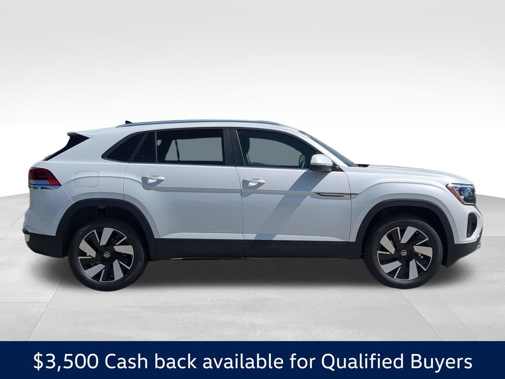 New 2026 Volkswagen Atlas Cross Sport SE FWD image 2
